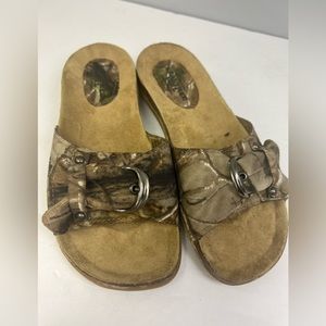 Realtree Girl‎ Sandals- Size:9M, Pre-Owned